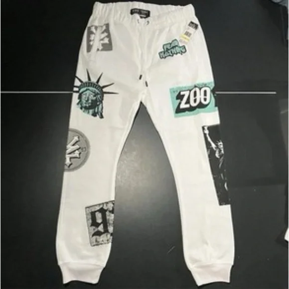 ZOO YORK HOODIE & SWEAT PANTS SET